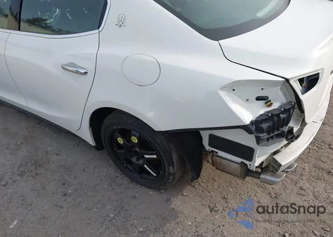 2016 Maserati Ghibli S z USA, uszkodzony, nr VIN ZAM57RSA6G1189765